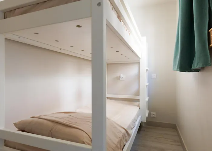 Vue - Piscine - Tennis - Clim